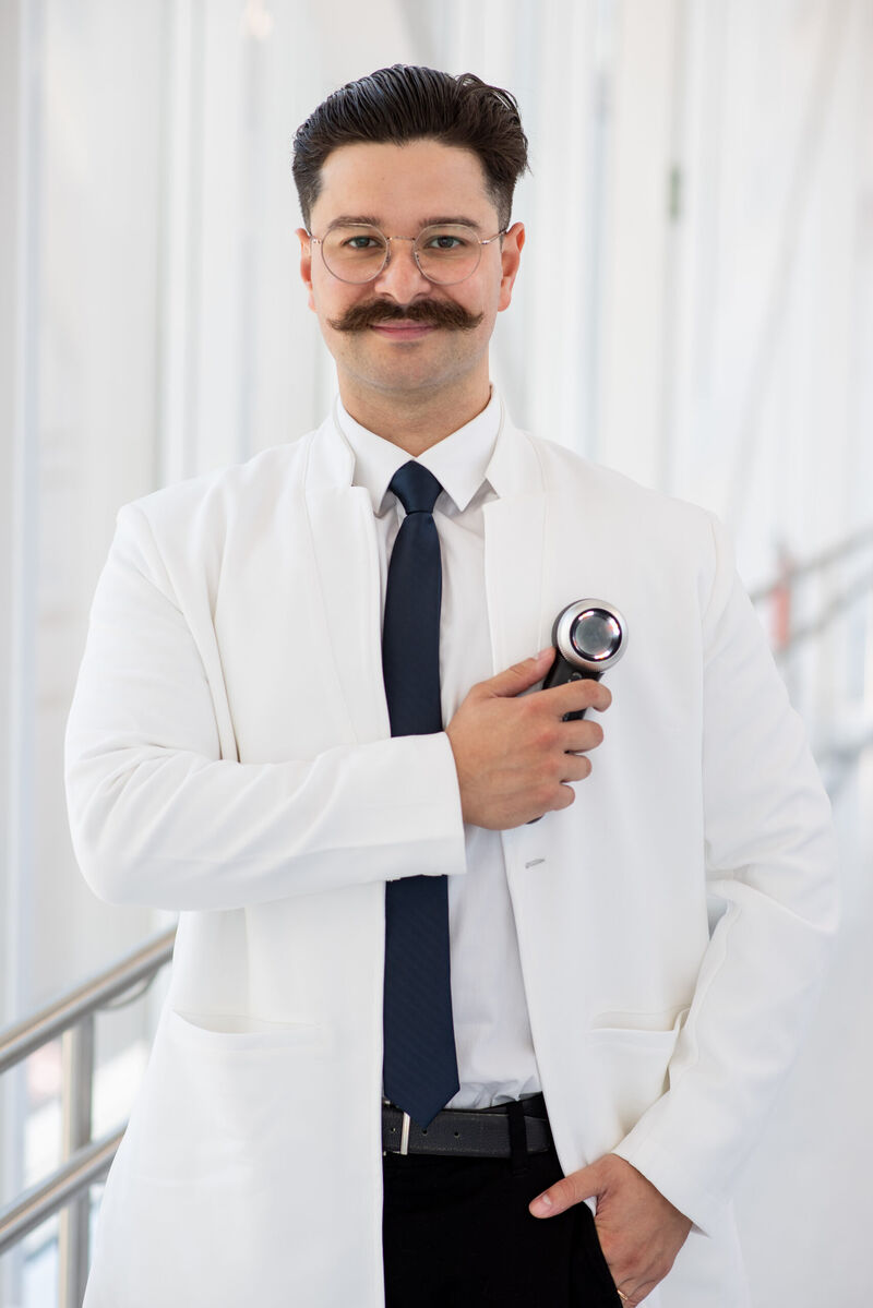 Dr. Diego Travi - Dermatologia em Porto Alegre